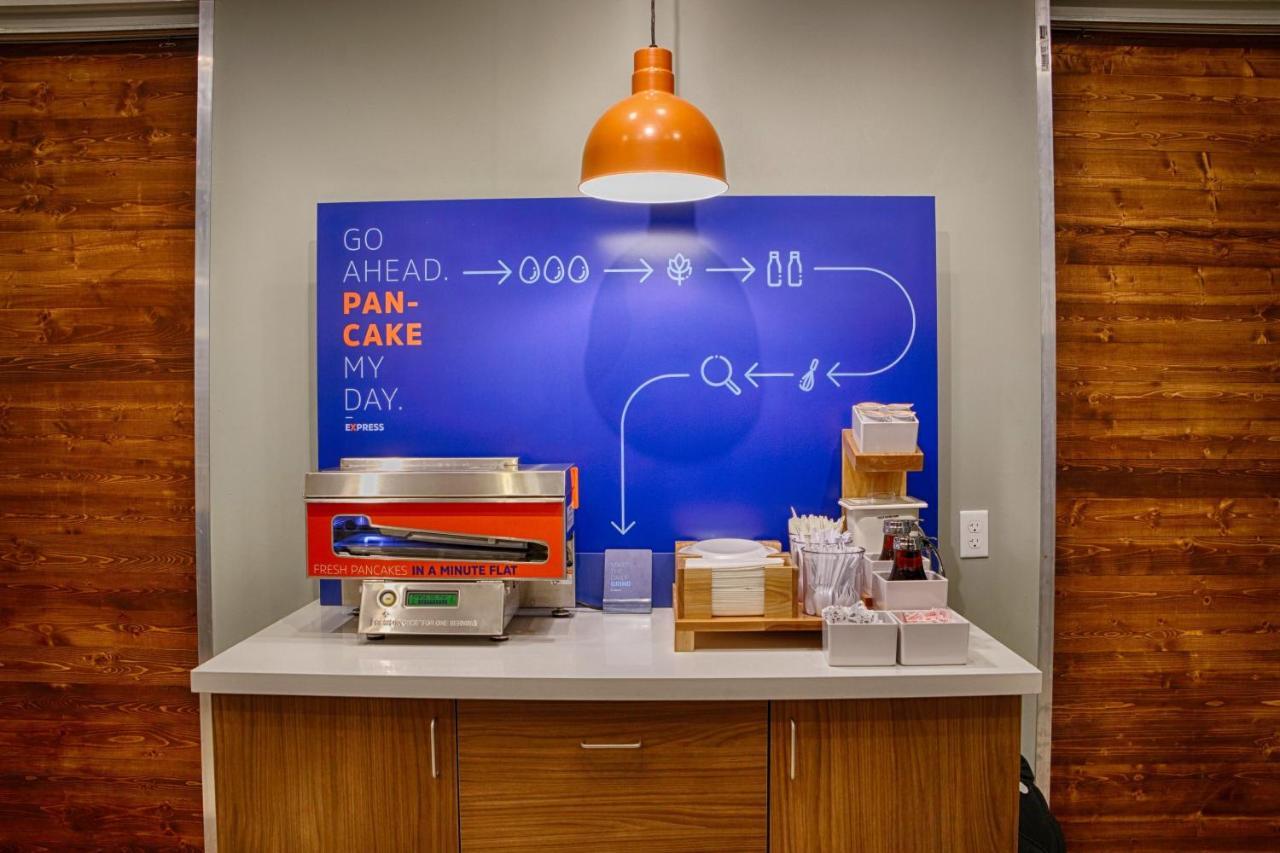 Holiday Inn Express Washington Dc Downtown By Ihg エクステリア 写真